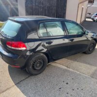 VW Golf zum Verkauf von hinten